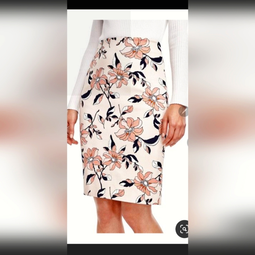 Ann Taylor floral skirt